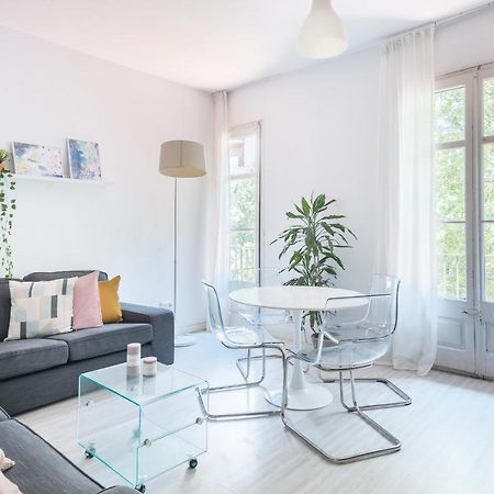 Spacious 3 Bed Apt In The Heart Of Sant Antoni Barcelona Exterior foto